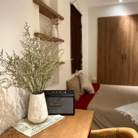 Sushi Ba Dinh Homestay Hang Bun St Lane38 No16 Ханой Экстерьер фото