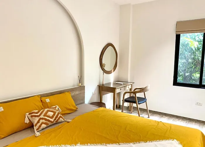 Sushi Ba Dinh Homestay Hang Bun St Lane38 No16