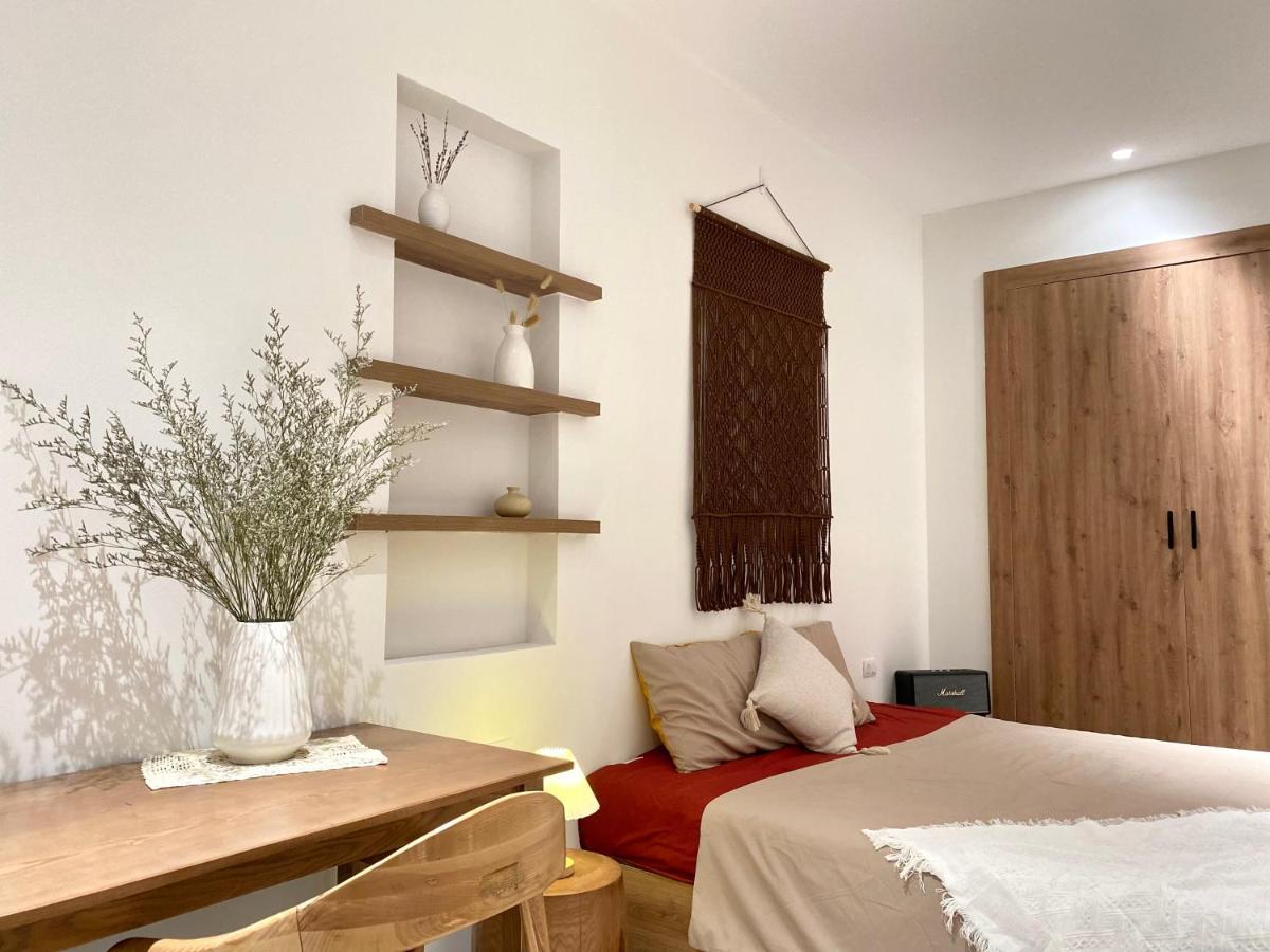 Sushi Ba Dinh Homestay Hang Bun St Lane38 No16 Homestay